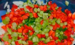 Соус релиш из нарезанных овощей в сладком маринаде - подробный рецепт